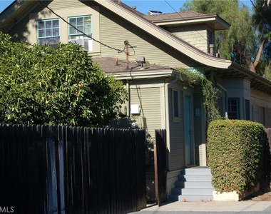4162 Chestnut Street - Photo Thumbnail 28