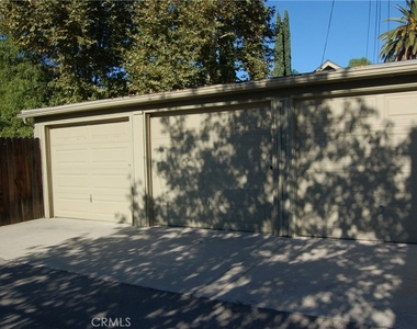 4162 Chestnut Street - Photo Thumbnail 31