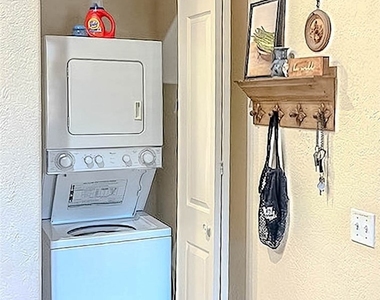 50680 Santa Rosa Plaza - Photo Thumbnail 10