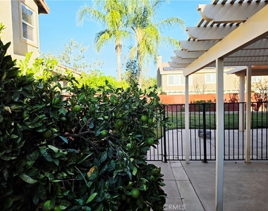 1068 Nighthawk Place - Photo Thumbnail 17
