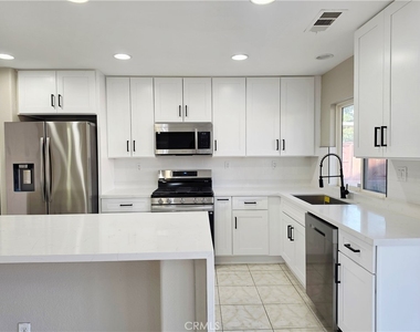 1068 Nighthawk Place - Photo Thumbnail 3