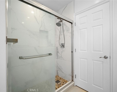 1020 Olmsted - Photo Thumbnail 24