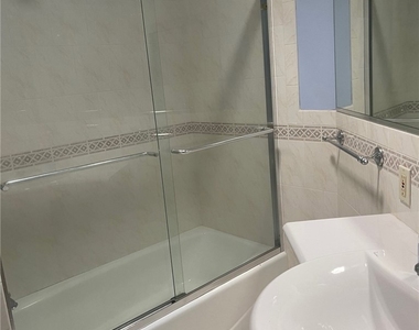 710 Solway Street - Photo Thumbnail 5