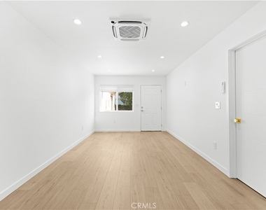 287 N Florence - Photo Thumbnail 6