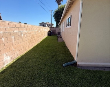 9247 Blackley - Photo Thumbnail 20