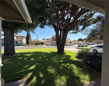 9247 Blackley - Photo Thumbnail 1