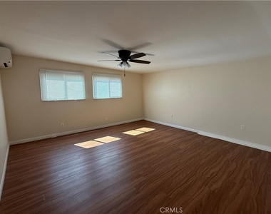 9247 Blackley - Photo Thumbnail 4