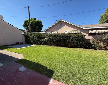 9247 Blackley - Photo Thumbnail 21