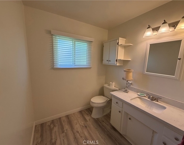 9247 Blackley - Photo Thumbnail 9