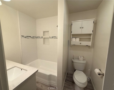 9247 Blackley - Photo Thumbnail 11