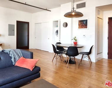 460 S Spring Street - Photo Thumbnail 11