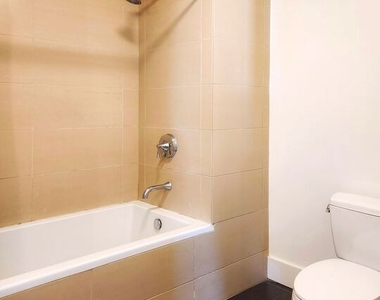 460 S Spring Street - Photo Thumbnail 20