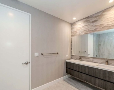 801 S Grand Avenue - Photo Thumbnail 13