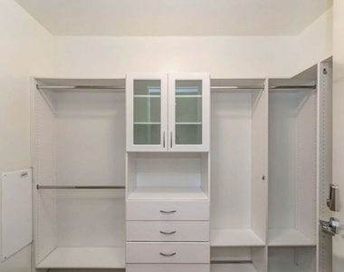 801 S Grand Avenue - Photo Thumbnail 15