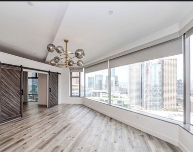 801 S Grand Avenue - Photo Thumbnail 9