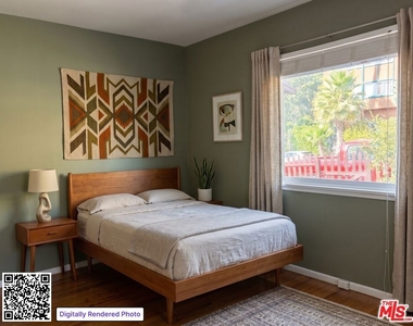 2297 Glendale Boulevard - Photo Thumbnail 9