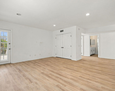 22777 Brenford Street - Photo Thumbnail 38