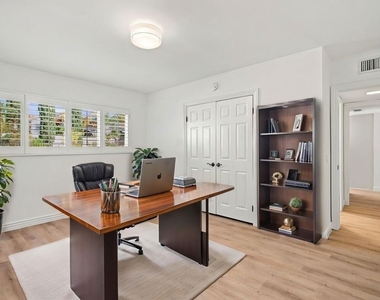 22777 Brenford Street - Photo Thumbnail 25