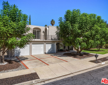 22777 Brenford Street - Photo Thumbnail 2