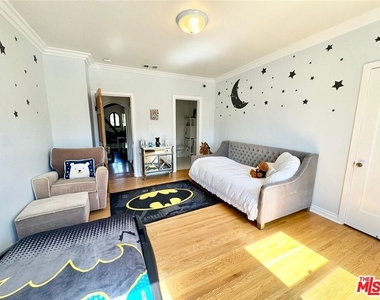 213 El Camino Drive - Photo Thumbnail 21