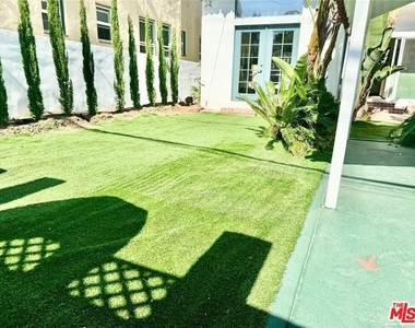 213 El Camino Drive - Photo Thumbnail 27