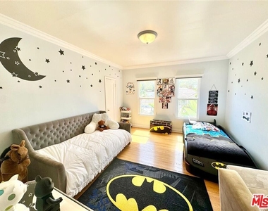 213 El Camino Drive - Photo Thumbnail 20