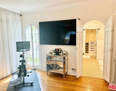 213 El Camino Drive - Photo Thumbnail 17