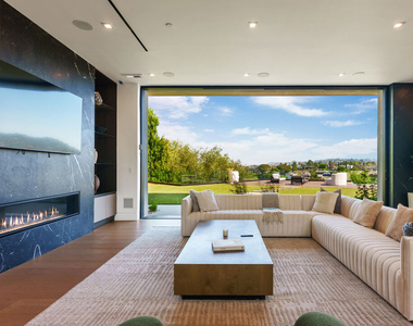 16110 Meadowview Drive - Photo Thumbnail 13