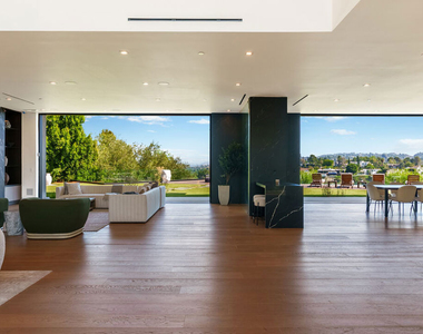 16110 Meadowview Drive - Photo Thumbnail 8