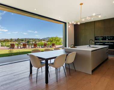 16110 Meadowview Drive - Photo Thumbnail 22