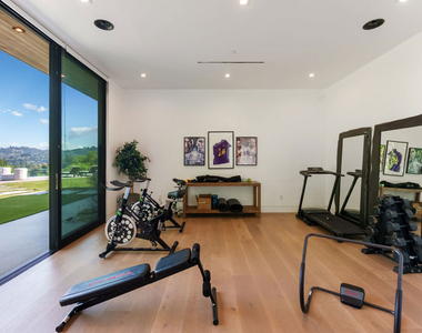 16110 Meadowview Drive - Photo Thumbnail 27