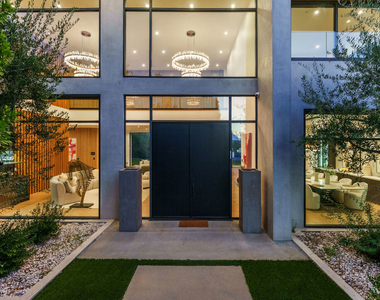 16110 Meadowview Drive - Photo Thumbnail 3