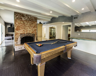 11559 Dona Evita Drive - Photo Thumbnail 6