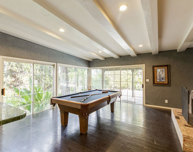 11559 Dona Evita Drive - Photo Thumbnail 16