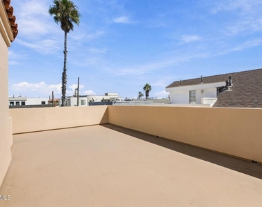 1516 Ocean Drive - Photo Thumbnail 31