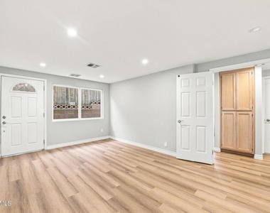 1516 Ocean Drive - Photo Thumbnail 24