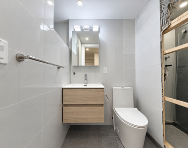 62-13 Catalpa Avenue - Photo Thumbnail 19