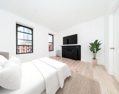 703 9th Avenue - Photo Thumbnail 2