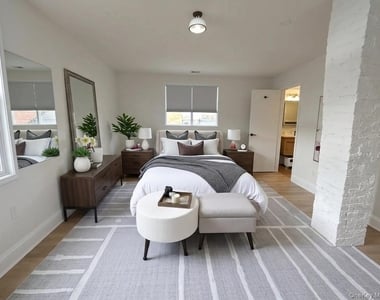 1353 Old Northern Boulevard - Photo Thumbnail 11