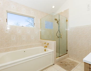 56 Riverdale Avenue - Photo Thumbnail 5