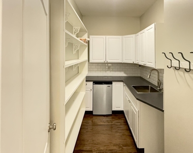 17 Chestnut Street - Photo Thumbnail 10