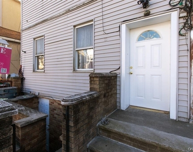 5814 58th Avenue - Photo Thumbnail 1