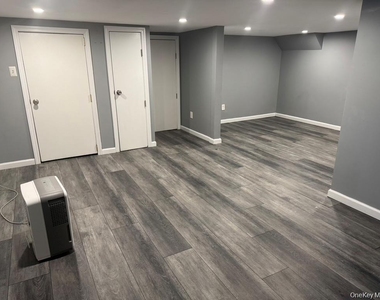 201 Stuyvesant Avenue - Photo Thumbnail 16