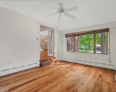29 Coralyn Avenue - Photo Thumbnail 13