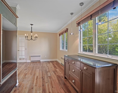 29 Coralyn Avenue - Photo Thumbnail 10