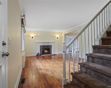 29 Coralyn Avenue - Photo Thumbnail 2