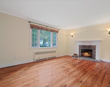 29 Coralyn Avenue - Photo Thumbnail 3