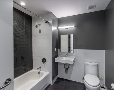 121 Westmoreland Avenue - Photo Thumbnail 7
