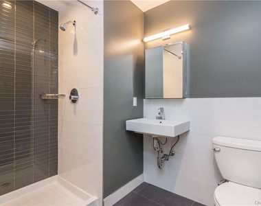 121 Westmoreland Avenue - Photo Thumbnail 6