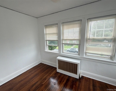 15 Stevens Street - Photo Thumbnail 10